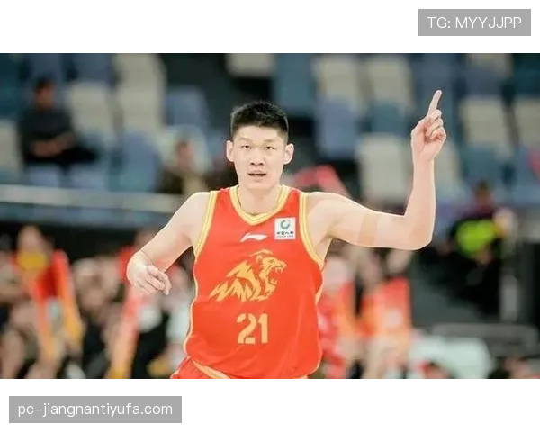 胡金秋场上像打怪，场下天天准点躺平，这反差到底谁顶得住？