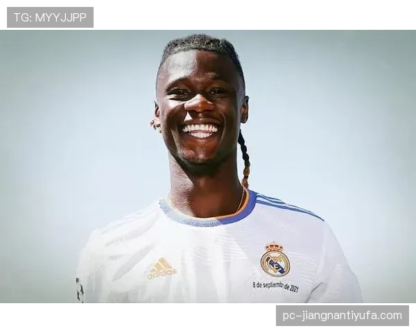 卡马文加是否依赖皇马体系？战术适配与独立表现分析